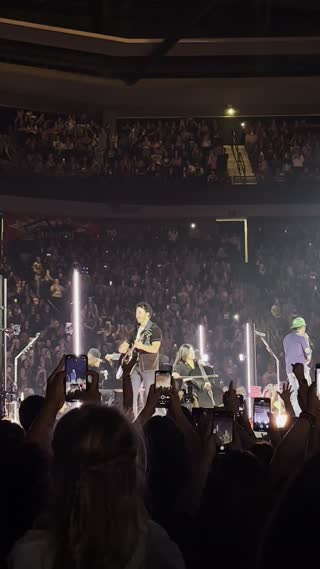 Video from Jonas Brothers, The Tour, Salt Lake City on November 5, 2023