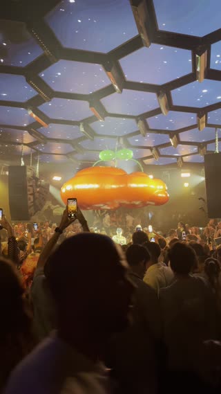 Video from Keinemusik @ Pacha 2025 on May 18, 2025