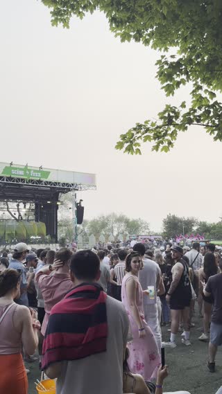 Video from All Day I Dream @ OfF Piknic, Montréal on June 8, 2025