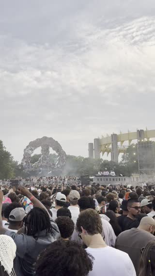 Video from Keinemusik Corona Park on July 26, 2025