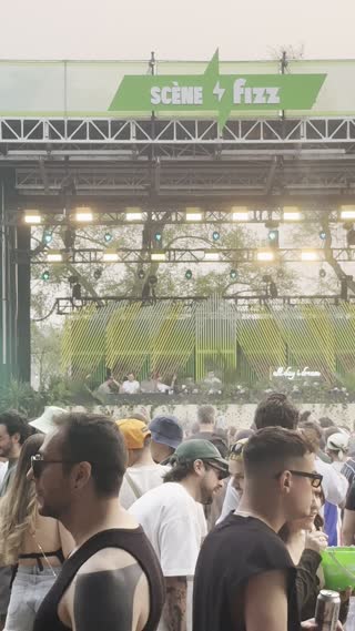 Video from All Day I Dream @ OfF Piknic, Montréal on June 7, 2025