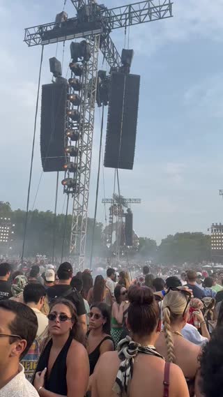 Video from Keinemusik Corona Park on July 26, 2025