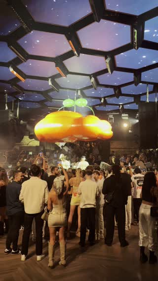 Video from Keinemusik @ Pacha 2025 on May 18, 2025