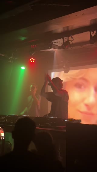 Video from Swimming Paul @ Newspeak, Montréal 🇨🇦 on March 16, 2025