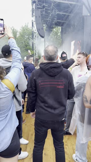 Video from Armin Van Buuren @ OfF Piknic, Montréal on May 18, 2025