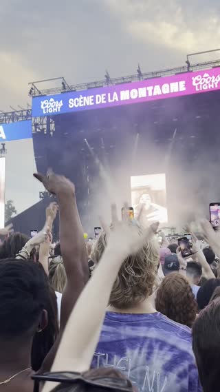 Video from Fred Again @ Osh ‘23 on August 7, 2023