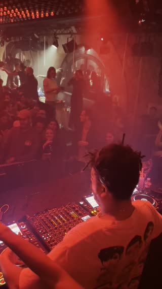 Video from Seth Troxler Memory on February 25, 2024