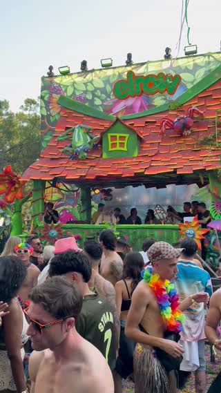 Video from Bora Uzer @ Elrow Town on May 1, 2025