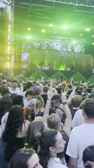 Video from DJ Tennis B2B HAAI B2B Luke Alessi (Scène Fizz) on June 9, 2025