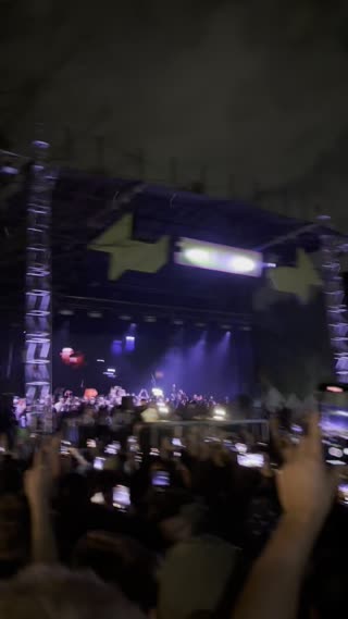 Video from Fred Again @ OfF Piknic, Montréal on October 6, 2024