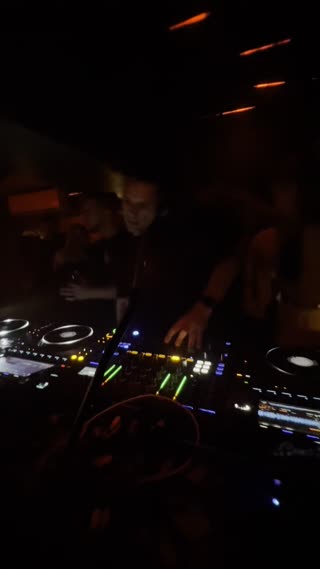 Video from DSF @ Hom Bar on March 2, 2024