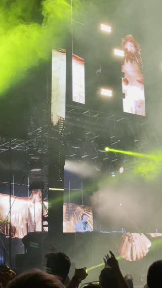 Video from Tiësto @ Riverside on September 13, 2025