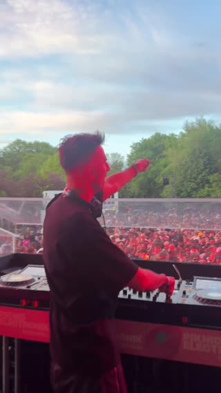Video from Boys Noize (Scène Fizz) on May 26, 2025