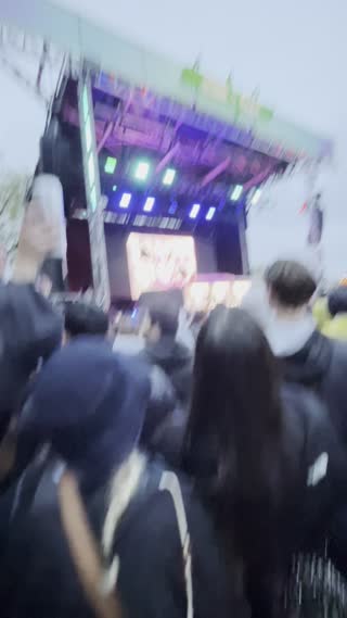 Video from Marlon Hoffstadt @ OfF Piknic, Montréal on May 24, 2025