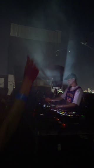Video from Adam Ten @ Brooklyn Roof Top on May 18, 2025