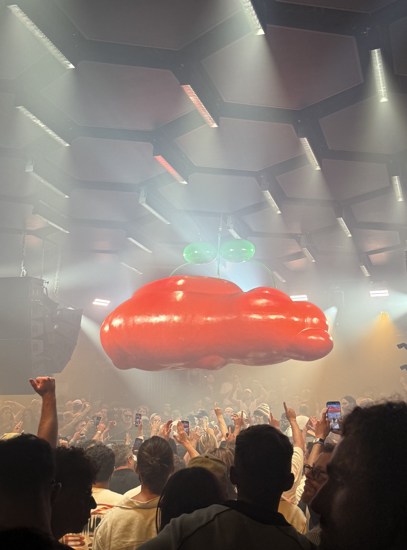 Keinemusik @ Pacha 2025 on ReLive