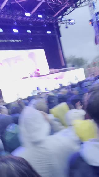 Video from Marlon Hoffstadt @ OfF Piknic, Montréal on May 24, 2025
