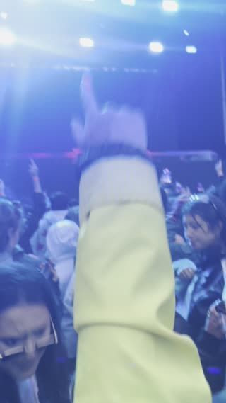 Video from Marlon Hoffstadt @ OfF Piknic, Montréal on May 24, 2025