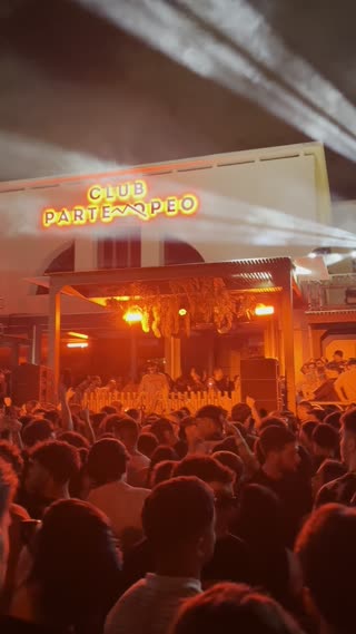 Video from Pawsa at Club Partenopeo on June 2, 2024