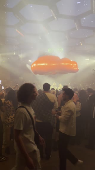 Video from Keinemusik @ Pacha 2025 on May 18, 2025