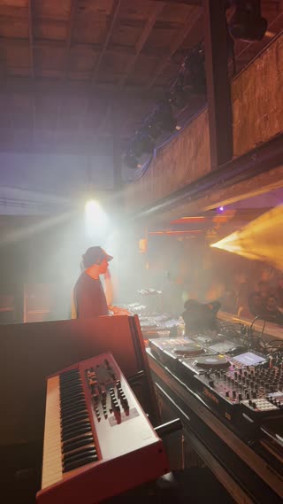 Video from DHB Miami Music Week 2025 on March 27, 2025