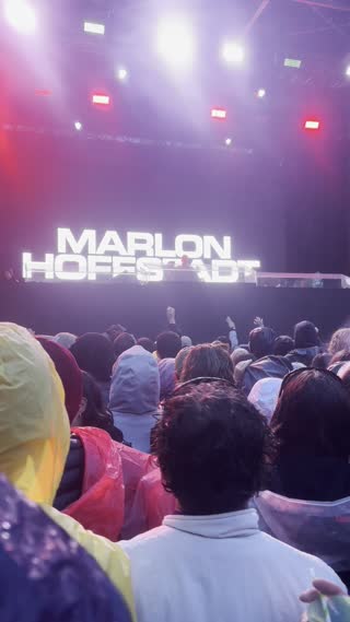 Video from Marlon Hoffstadt @ OfF Piknic, Montréal on May 24, 2025
