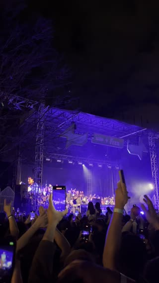 Video from Fred Again @ OfF Piknic, Montréal on October 6, 2024