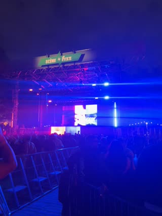 Video from Carl Cox (Scène Fizz) on October 4, 2025