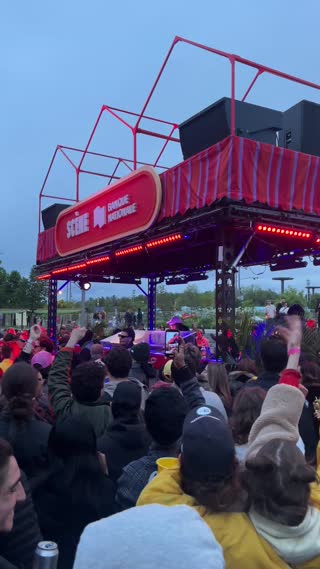 Video from Chaos In The CBD (Scène Fizz) on June 2, 2025