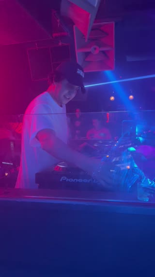 Video from Ahmed Spins @ Audio San Francisco 2024 on May 12, 2024