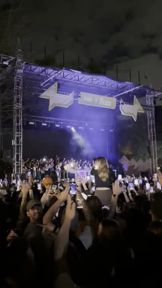 Video from Fred Again @ OfF Piknic, Montréal on October 6, 2024