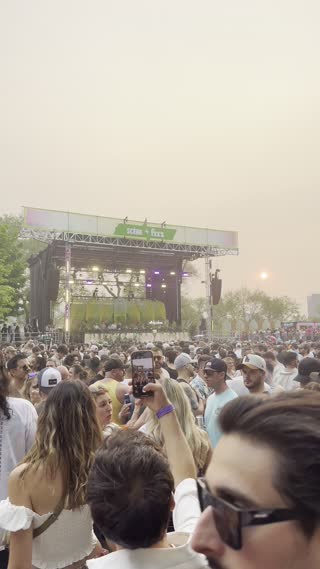Video from All Day I Dream @ OfF Piknic, Montréal on June 7, 2025