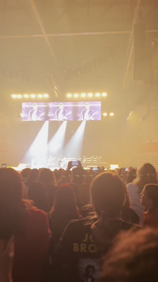 Video from Jonas Brothers, The Tour, Salt Lake City on November 5, 2023
