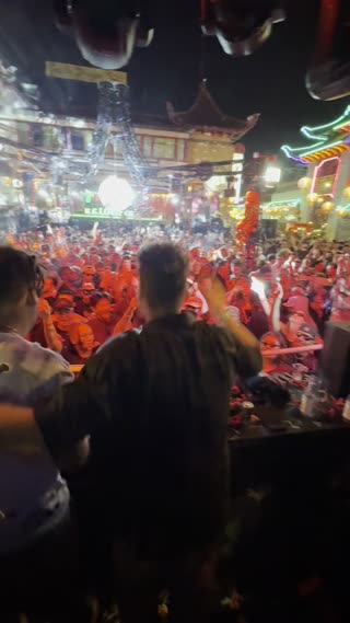 Video from Seth Troxler and Kaz James Chinatown Block Party on October 13, 2024